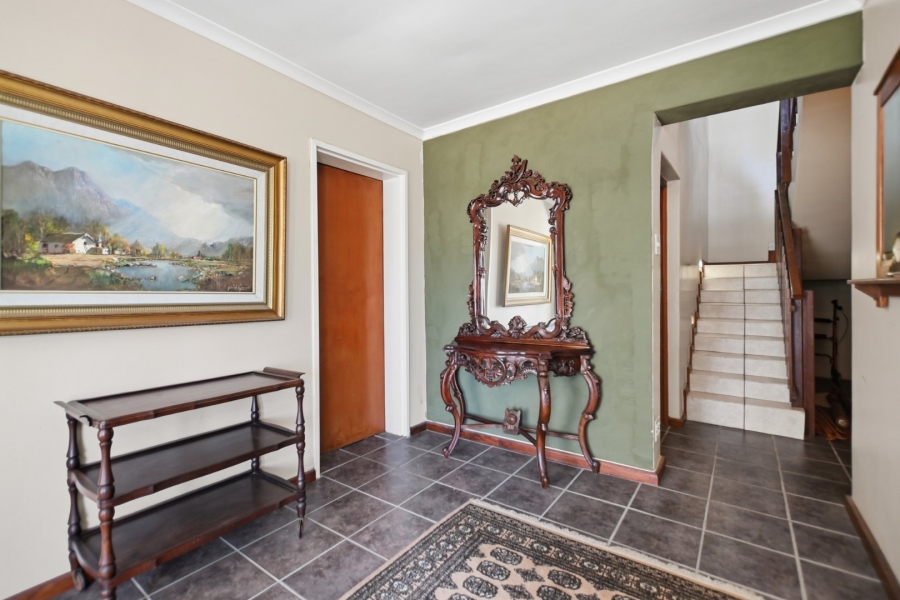 8 Bedroom Property for Sale in Melkbosstrand Central Western Cape